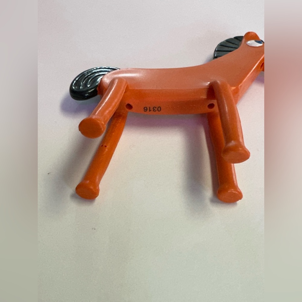 Pokey Claylike Moldable Washable Rubber Pony 50’s Toy to Modern Therapy - Picture 4 of 6